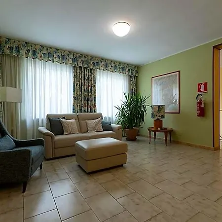 Terme Di Monte Hotel Valenza